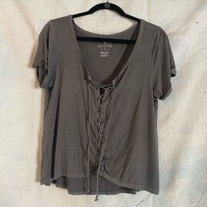 American Eagle short sleeve tie up shirt